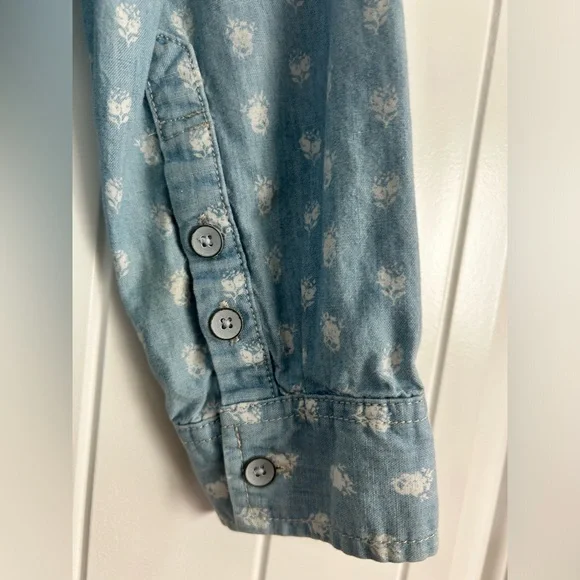 Madewell Denim L/S woven with white ditsy floral print- size S - Picture 4 of 5